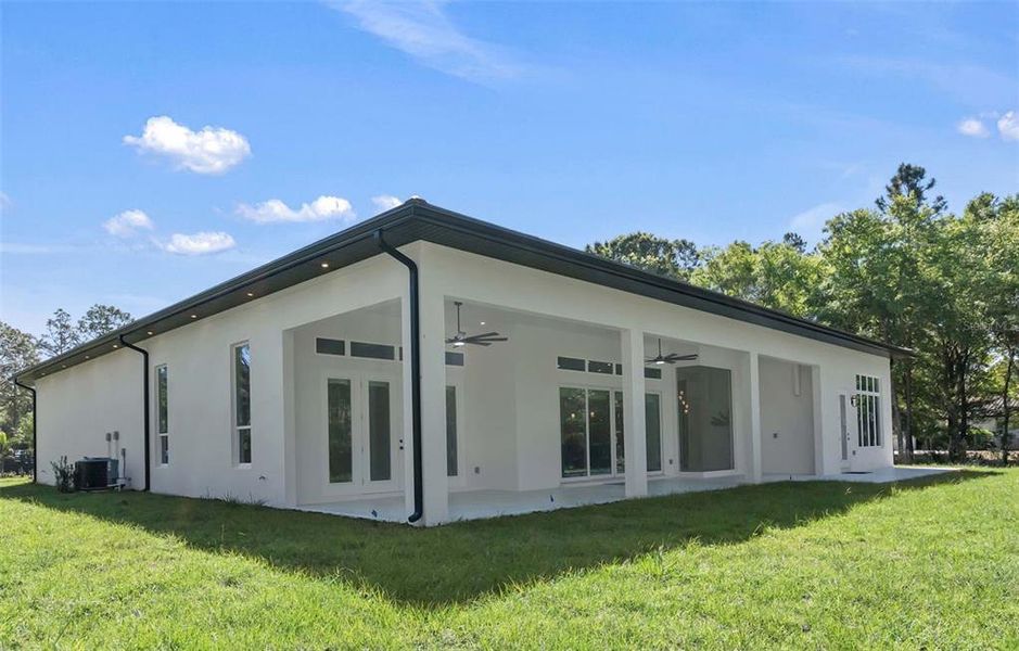 Exterior details and patio area of a home in , Kissimmee (Image 33). Exterior details and patio area of a home in , Kissimmee (Image 33).