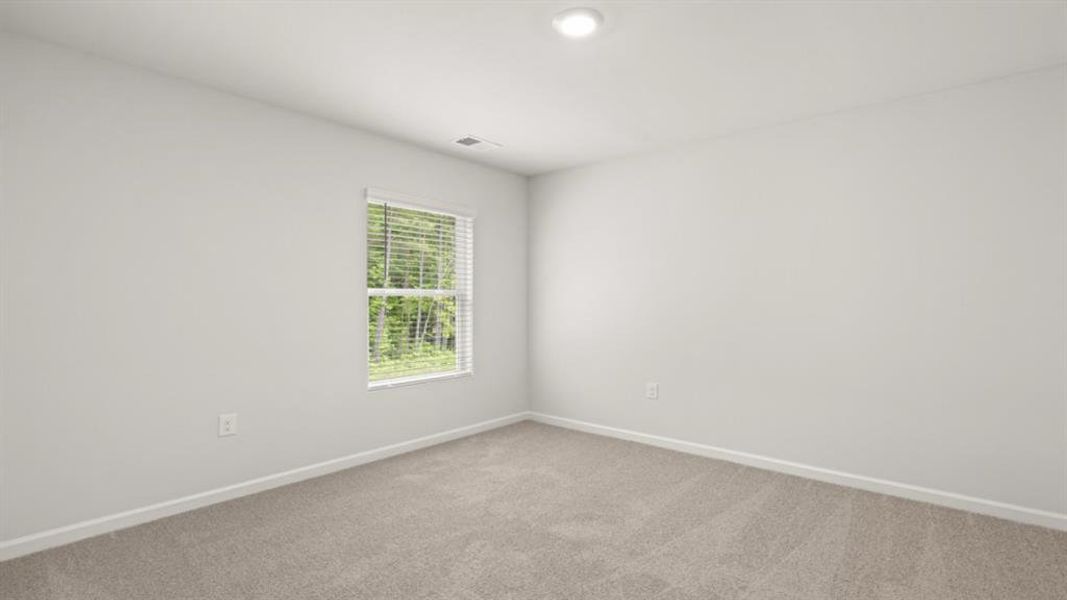 Spacious, unfurnished interior of a new home in Oakleigh Glen, Dallas (Image 37).