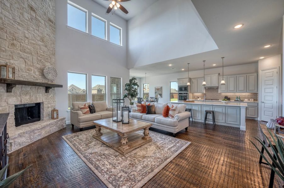 Representative furnished interior of a home built from the Trinity by Stonehollow Homes in Sister Grove II, Van Alstyne (Image 15). Representative furnished interior of a home built from the Trinity by Stonehollow Homes in Sister Grove II, Van Alstyne (Image 15).