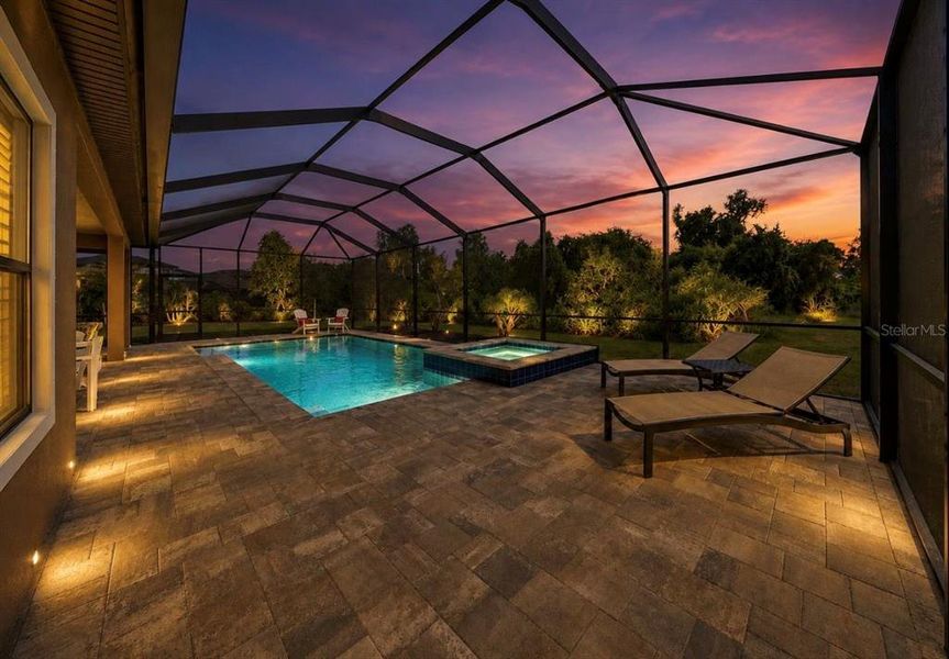 Exterior details and patio area of a home in , Apollo Beach (Image 29).