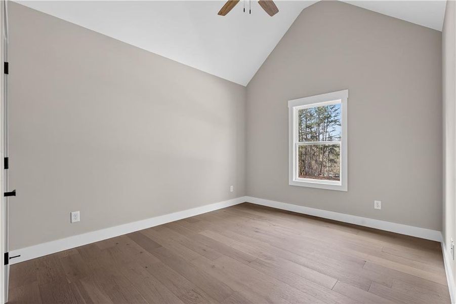 Spacious, unfurnished interior of a new home in , Ellijay (Image 21).