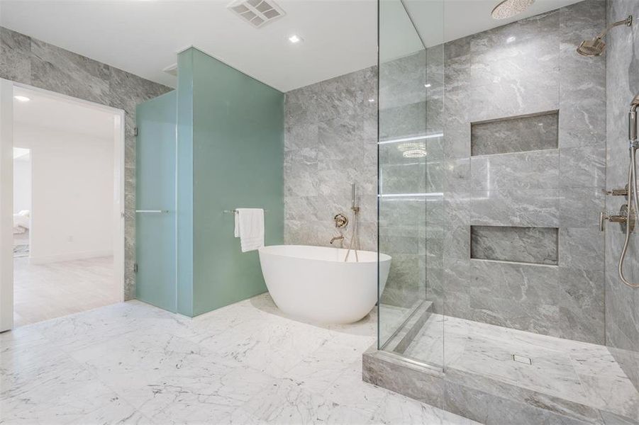 Furnished interior view inside a new home in The Ritz-Carlton Residences, Tampa (Image 44).