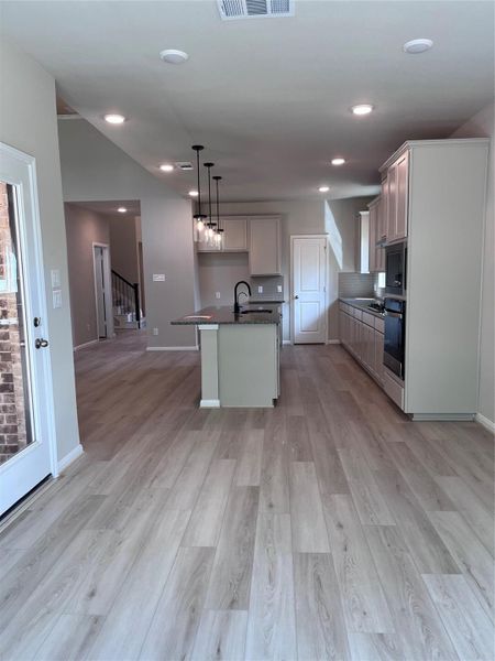 Spacious, unfurnished interior of a new home in Wildtree, Magnolia (Image 11).