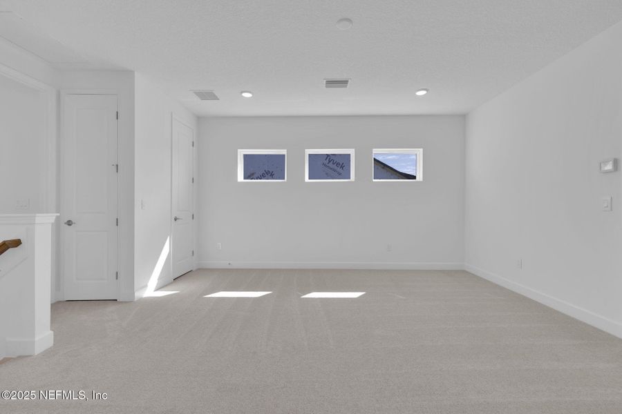 Spacious, unfurnished interior of a new home in Crosswinds at Nocatee, Nocatee (Image 24). Spacious, unfurnished interior of a new home in Crosswinds at Nocatee, Nocatee (Image 24).