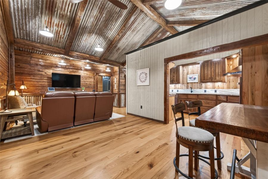 Community amenities in , Brazoria (Image 40). Community amenities in , Brazoria (Image 40).