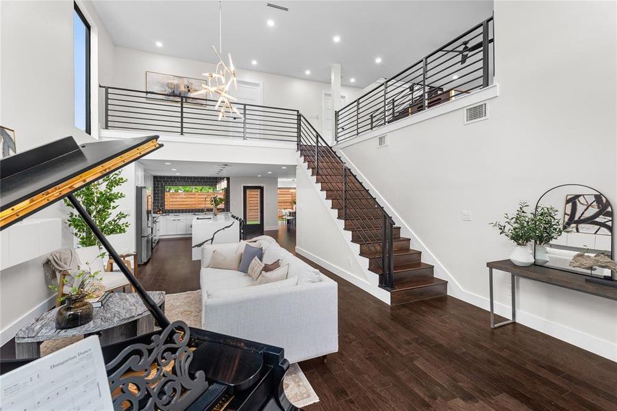Furnished interior view inside a new home in , Dallas (Image 10).
