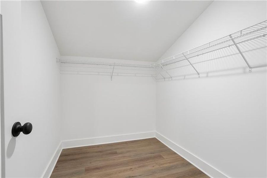 Spacious, unfurnished interior of a new home in , Carrollton (Image 27).