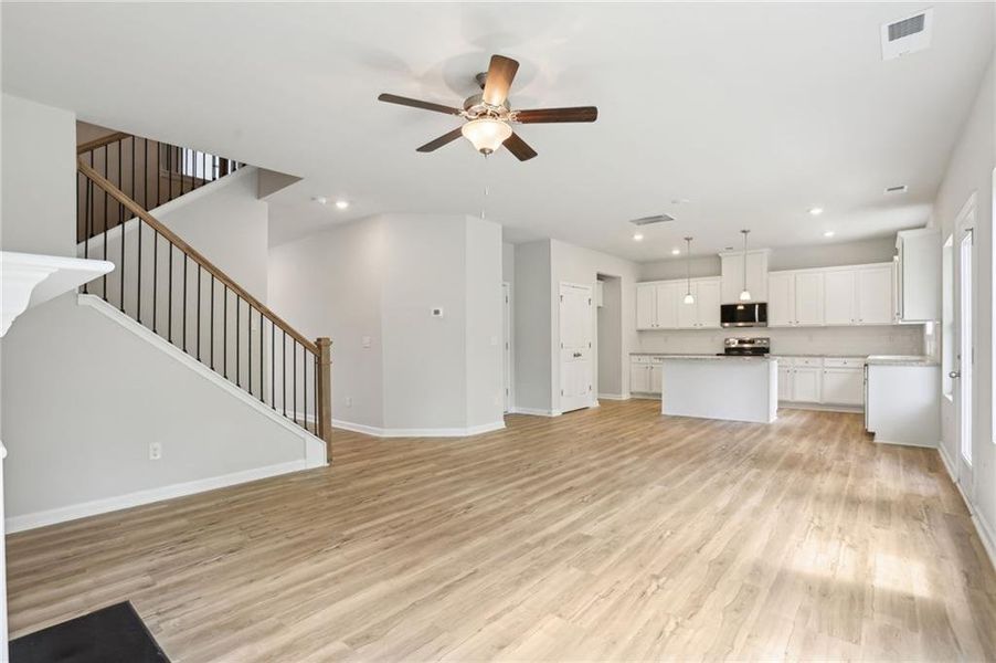 Spacious, unfurnished interior of a new home in The Hills at Cedar Creek, Winder (Image 11).