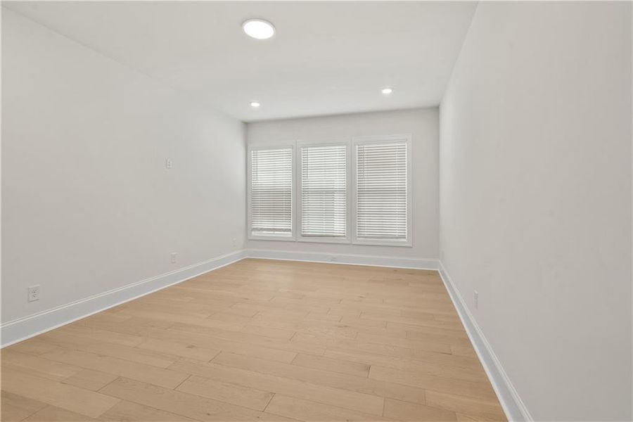 Spacious, unfurnished interior of a new home in Promenade at Sawnee Village, Cumming (Image 25).