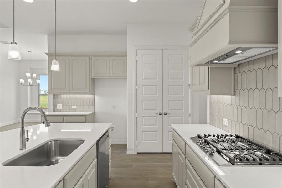 10. 1401 Kadynce - Kitchen (3) 10. 1401 Kadynce - Kitchen (3)