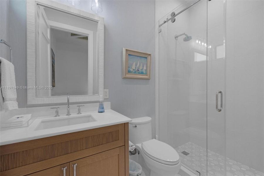 Furnished interior view inside a new home in , Key Largo (Image 29).