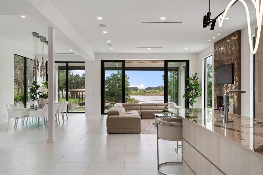 Furnished interior view inside a new home in , Windermere (Image 47).