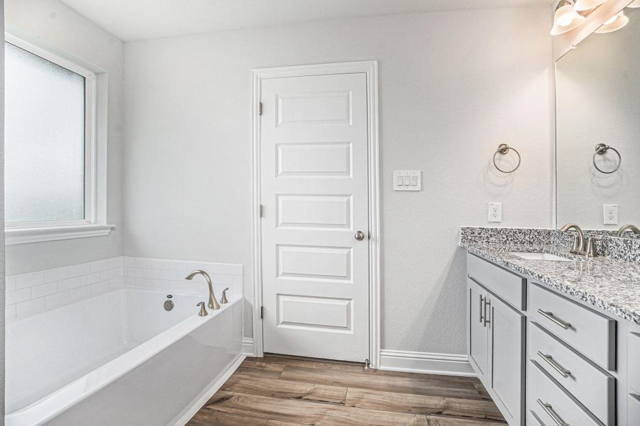 Furnished interior view inside a new home in Lago Mar, Texas City (Image 4). Furnished interior view inside a new home in Lago Mar, Texas City (Image 4).