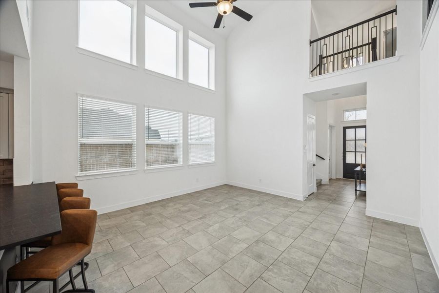 Large living area with incredible ceilings and openess
