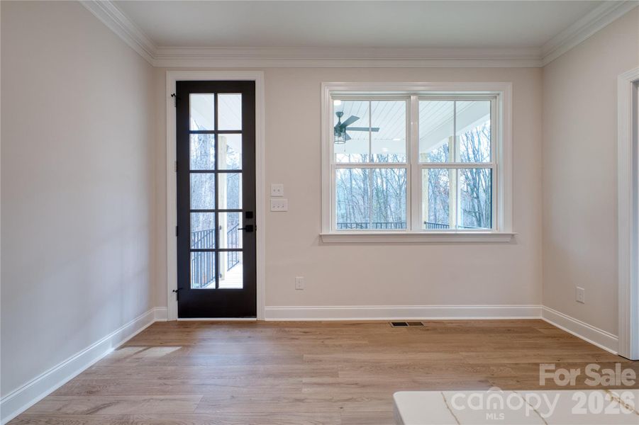 Spacious, unfurnished interior of a new home in , Catawba (Image 35).