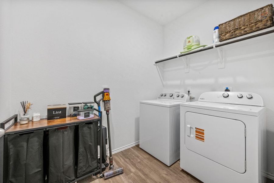 Furnished interior view inside a new home in River Ranch Meadows, Dayton (Image 23).