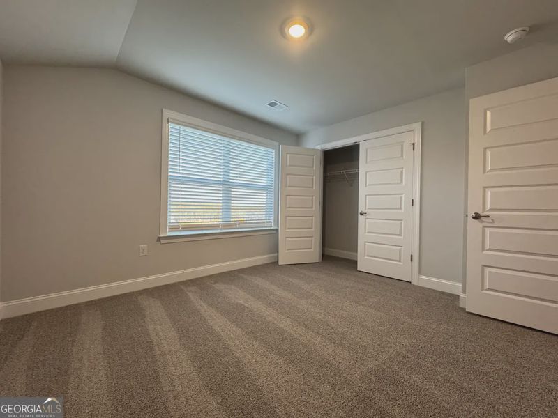 Spacious, unfurnished interior of a new home in Tuscany Hills, Douglasville (Image 29). Spacious, unfurnished interior of a new home in Tuscany Hills, Douglasville (Image 29).