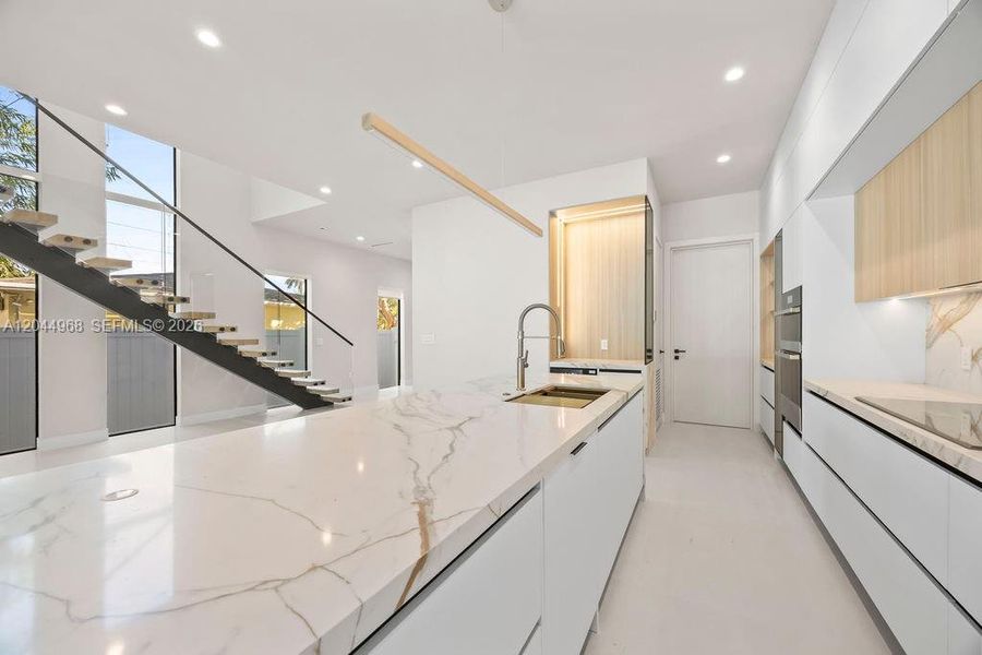 Furnished interior view inside a new home in , Fort Lauderdale (Image 34).