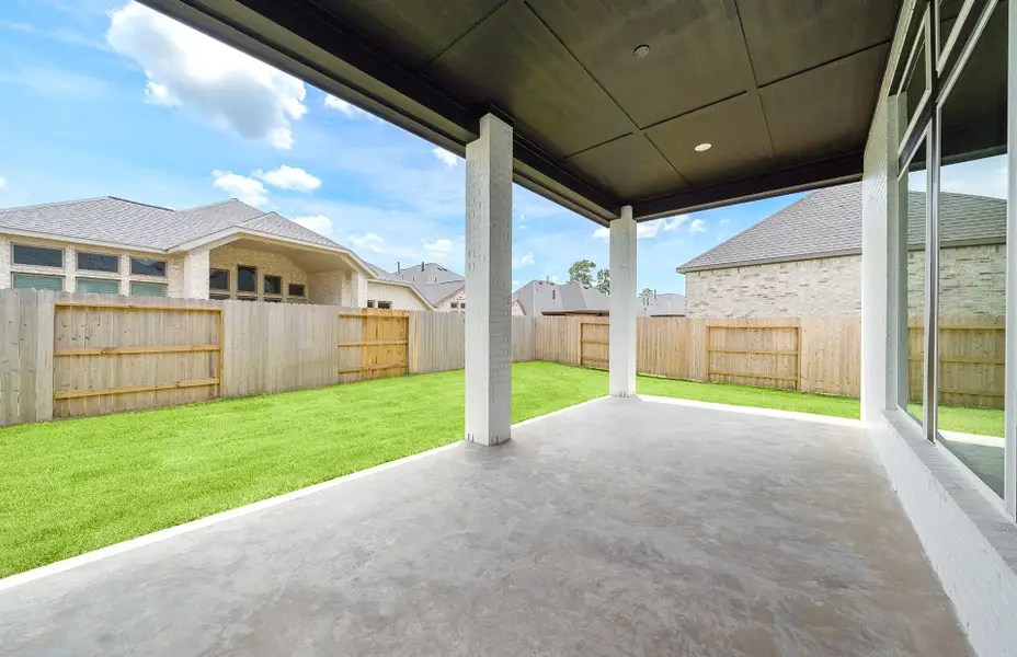 Representative exterior details of a home built from the 2855AU by Ravenna Homes in Audubon 60′, Magnolia (Image 3).