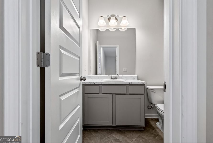 Furnished interior view inside a new home in Stonebridge North, Macon (Image 15).