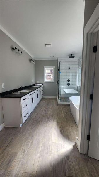 Furnished interior view inside a new home in , Villa Rica (Image 5).