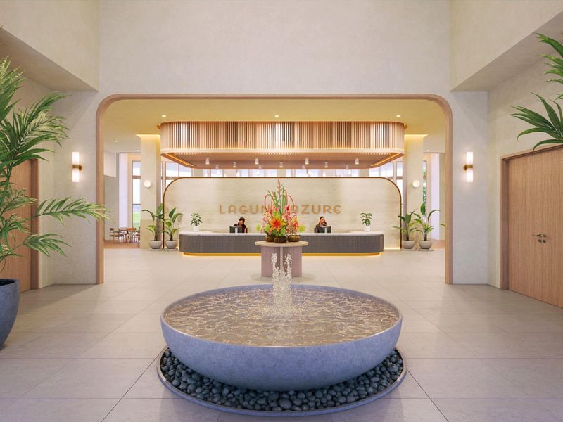 Community amenities in Saint Tropez, Houston (Image 17).