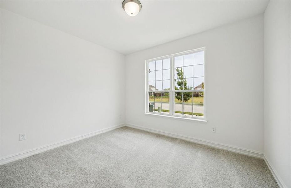 Secondary bedroom Secondary bedroom