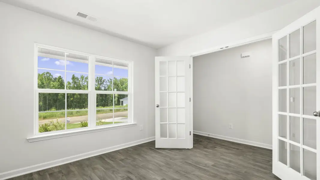 Spacious, unfurnished interior of a new home in Madison Gardens, Lexington (Image 11). Spacious, unfurnished interior of a new home in Madison Gardens, Lexington (Image 11).