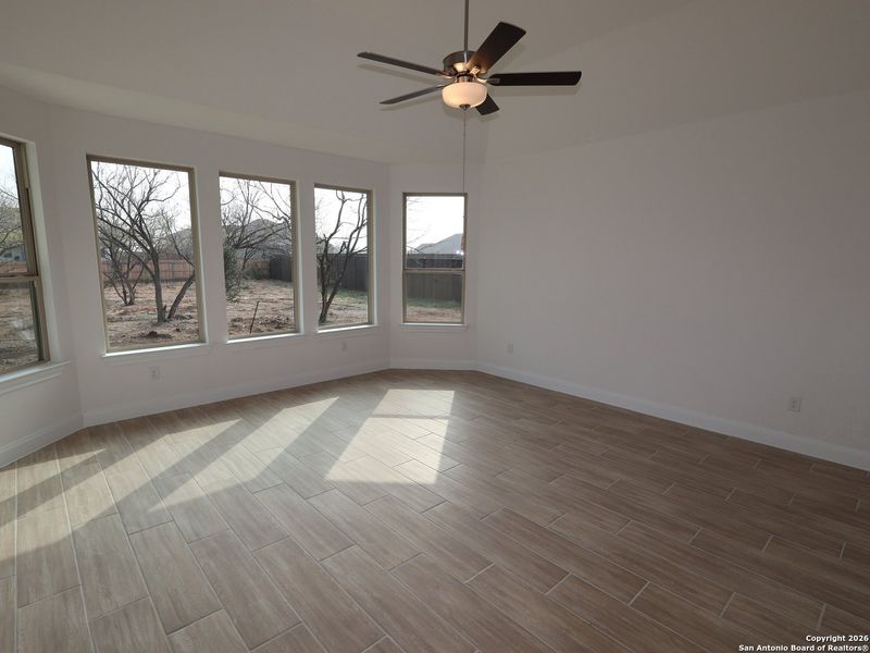 Spacious, unfurnished interior of a new home in Everly Estates, San Antonio (Image 19).