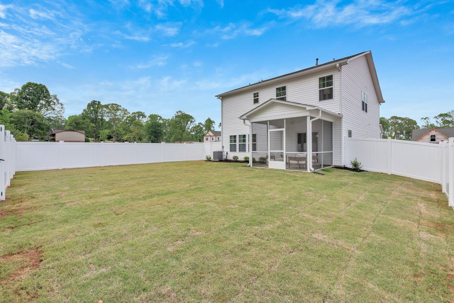 Representative exterior details of a home built from the Benton II by Great Southern Homes in Springwood Grove, Central (Image 4).