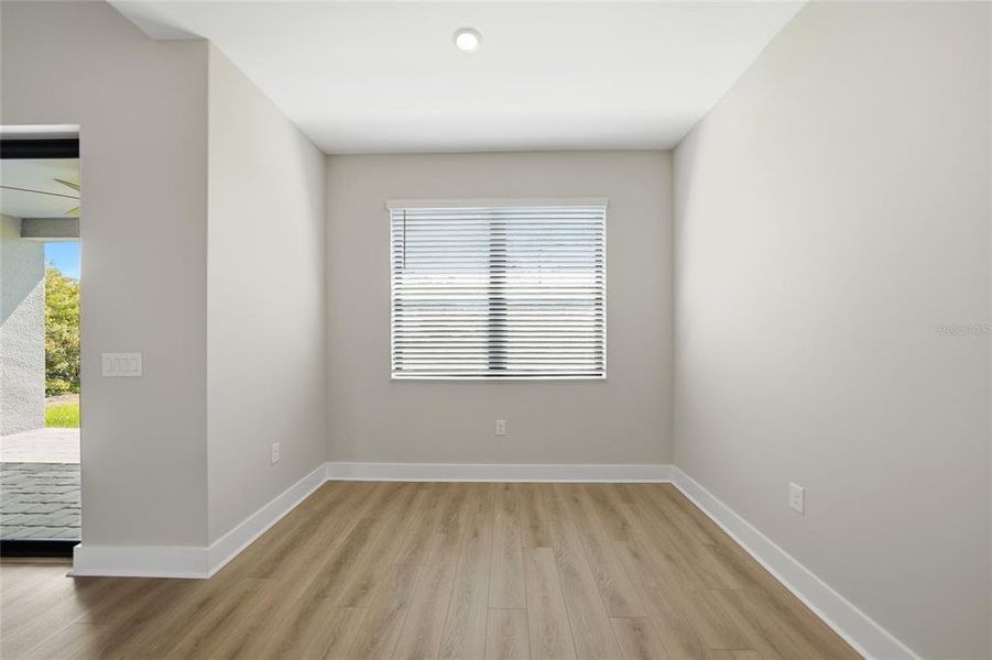 Spacious, unfurnished interior of a new home in , Port Charlotte (Image 46). Spacious, unfurnished interior of a new home in , Port Charlotte (Image 46).
