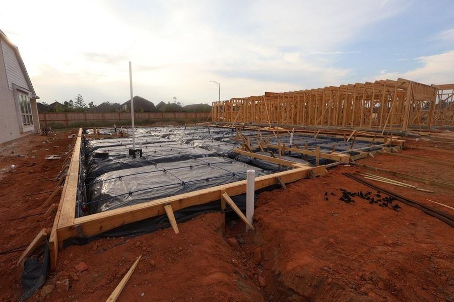 Every foundation at DWH is engineered and it’s inspected three times! We do not do “batch” testing. Rest easy knowing your foundation comes with a 10 year warranty. Every foundation at DWH is engineered and it’s inspected three times! We do not do “batch” testing. Rest easy knowing your foundation comes with a 10 year warranty.