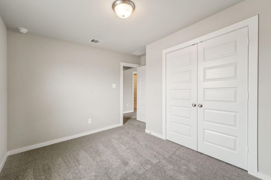 Photo is not of the actual home but is an inspirational photo of builder’s model home and may depict options, furnishings, and/or decorator features that are not included.