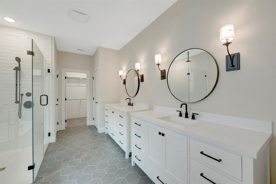 Furnished interior view inside a new home in Elevon, Lavon (Image 17).