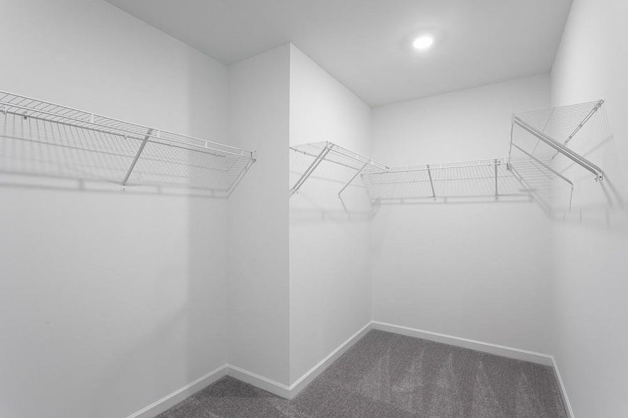 Spacious, unfurnished interior of a new home in Heritage River, Euharlee (Image 22).