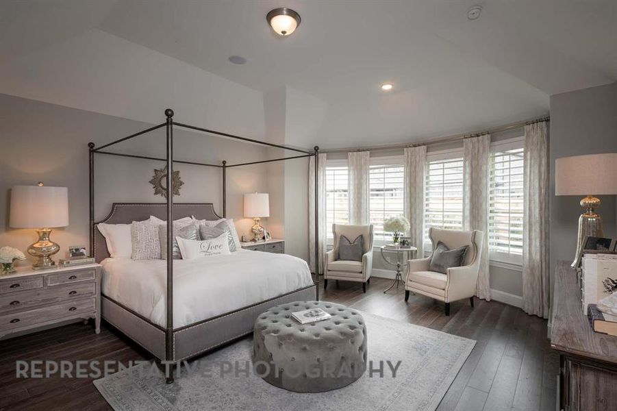 Furnished interior view inside a new home in Star Trail, Prosper (Image 11).