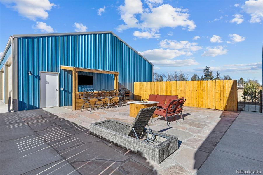 Exterior details and patio area of a home in , Simla (Image 21).