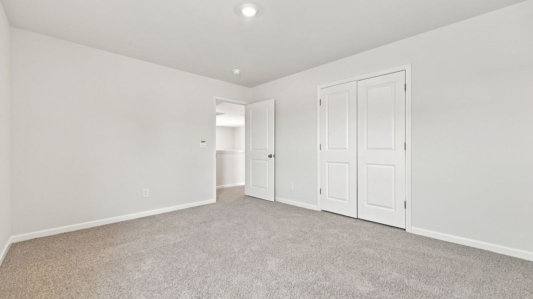 Spacious, unfurnished interior of a new home in Carter Ridge, Greenville (Image 33).
