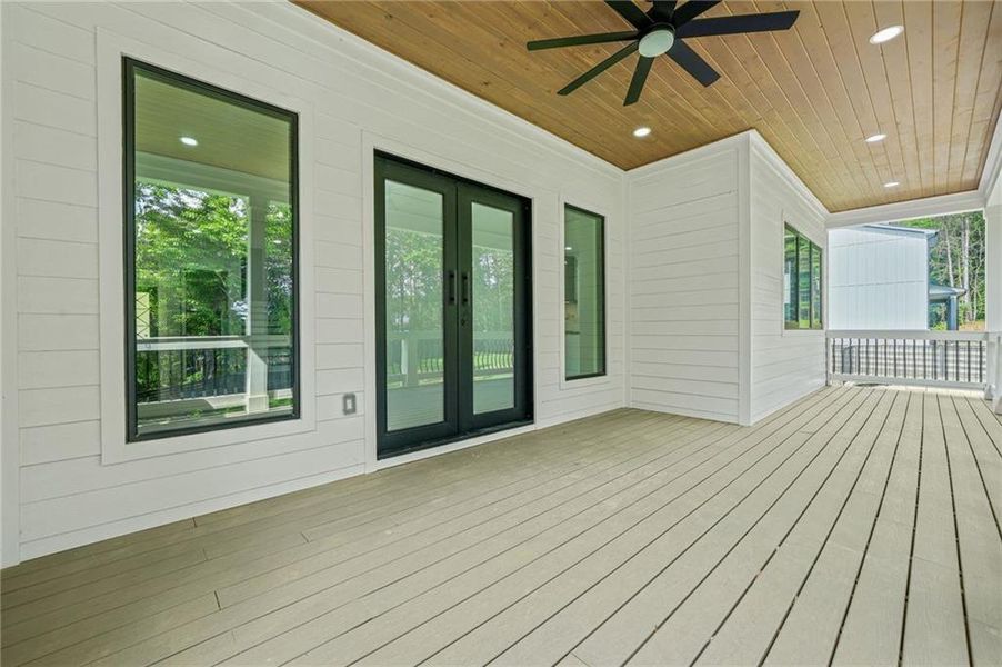 Spacious, unfurnished interior of a new home in , Atlanta (Image 27).