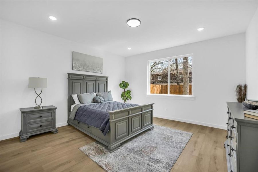 Furnished interior view inside a new home in , Gun Barrel City (Image 20).