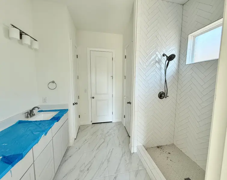 Furnished interior view inside a new home in Persimmon, Buda (Image 8). Furnished interior view inside a new home in Persimmon, Buda (Image 8).