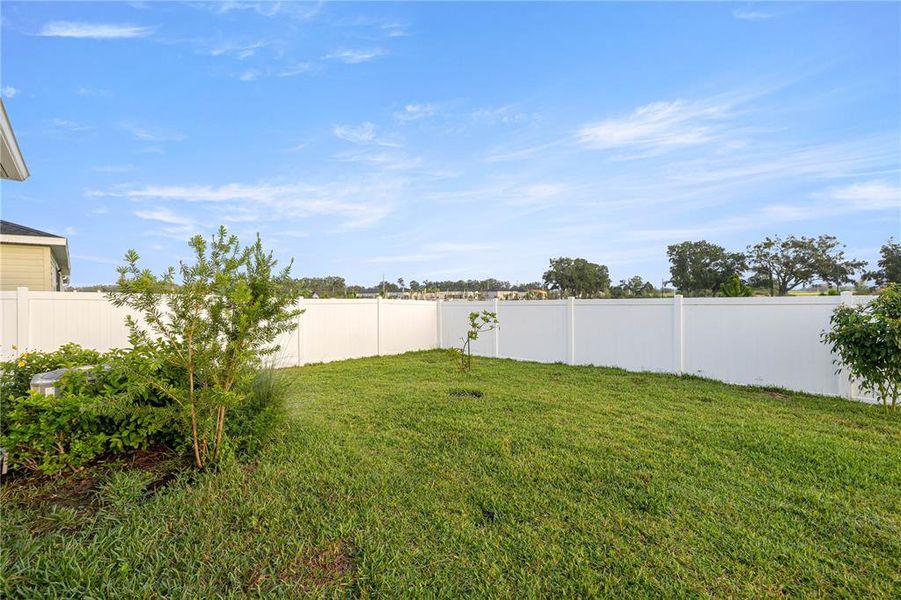 Front exterior of a new home in , Ocala, FL, highlighting curb appeal (Image 14).