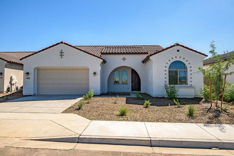 Image 38 of a home in Legends at Thunderbird.