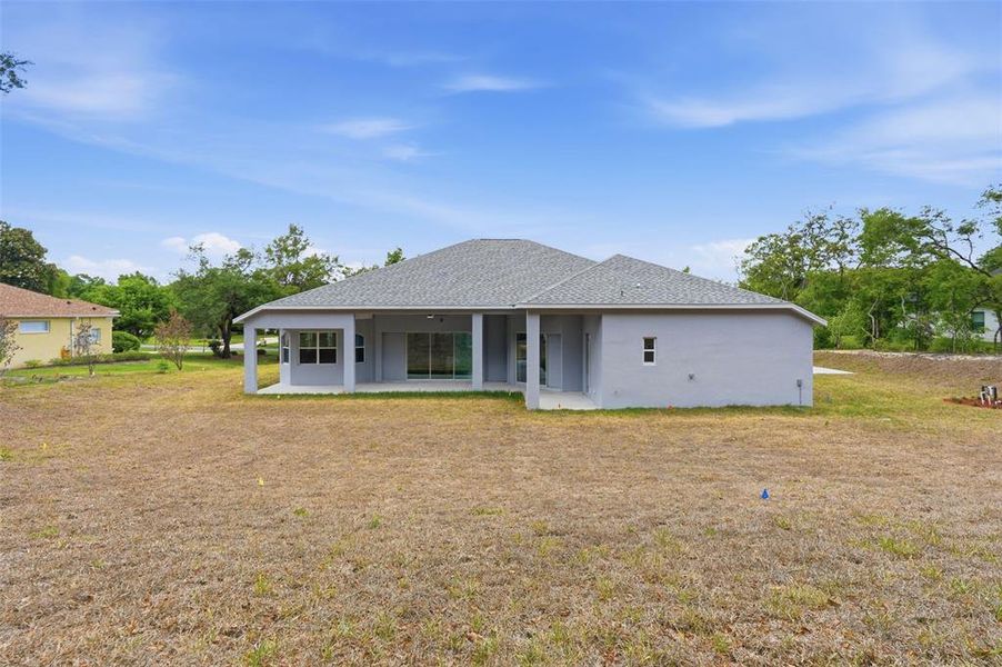 Exterior details and patio area of a home in , Hernando (Image 37).