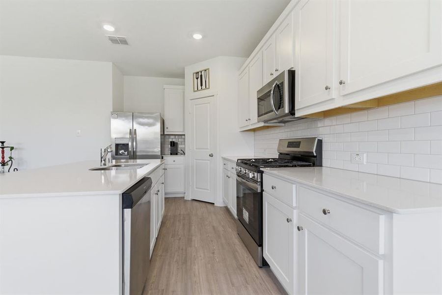 Furnished interior view inside a new home in Reatta Ridge, Justin (Image 11).