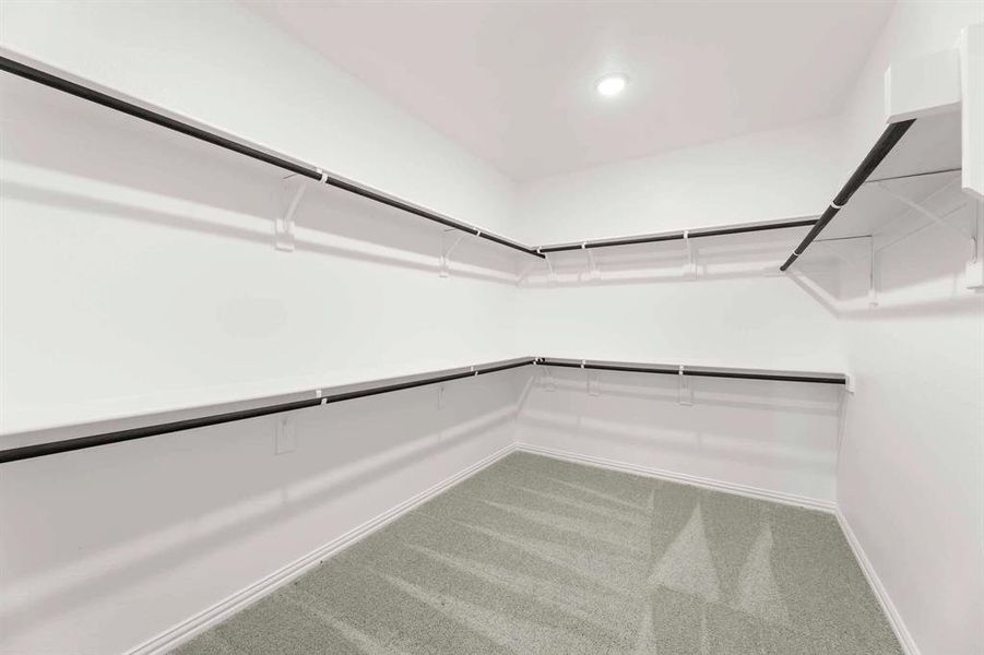 Image 24 of a home in Gateway Parks. Image 24 of a home in Gateway Parks.