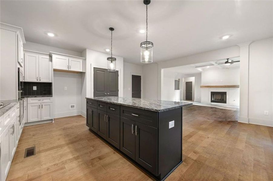 Furnished interior view inside a new home in Steeplechase, Hoschton (Image 10).