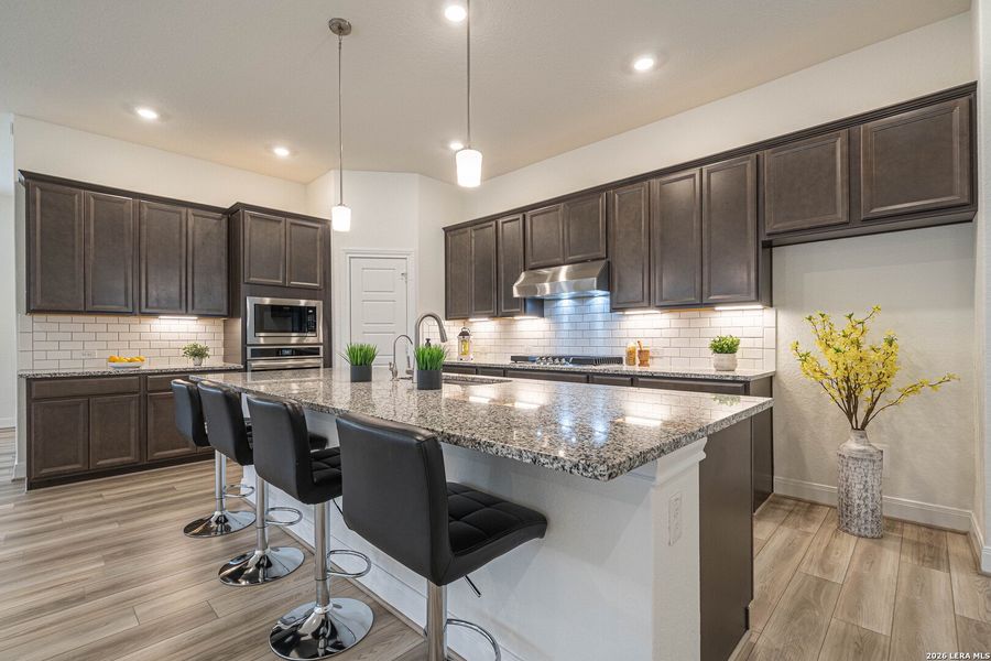 Furnished interior view inside a new home in Ladera - Laurel Hollow 60', San Antonio (Image 29).