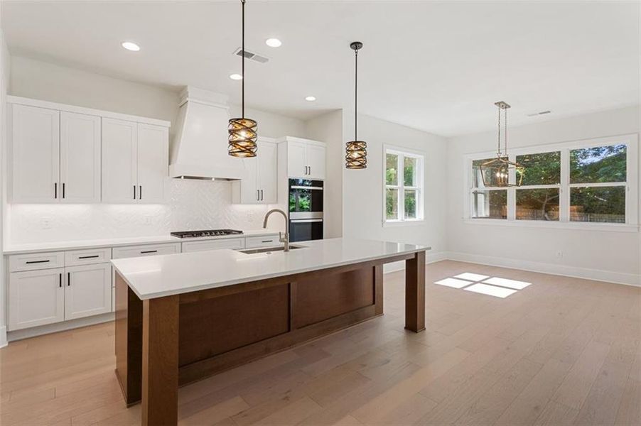 Furnished interior view inside a new home in , Smyrna (Image 7).