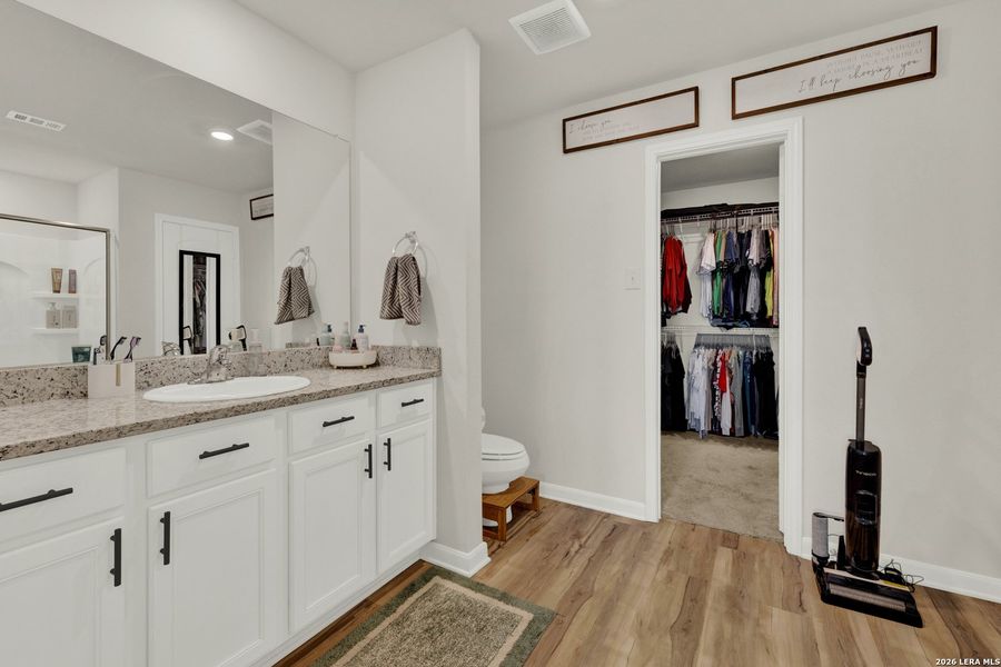 Furnished interior view inside a new home in Rosewood Estates, Lytle (Image 24). Furnished interior view inside a new home in Rosewood Estates, Lytle (Image 24).